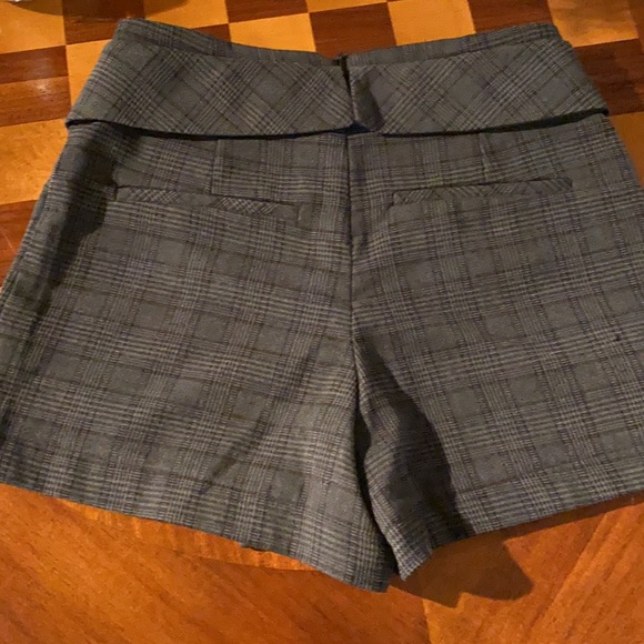 Womens Sz XS skort by Forever 21 - Picture 2 of 5